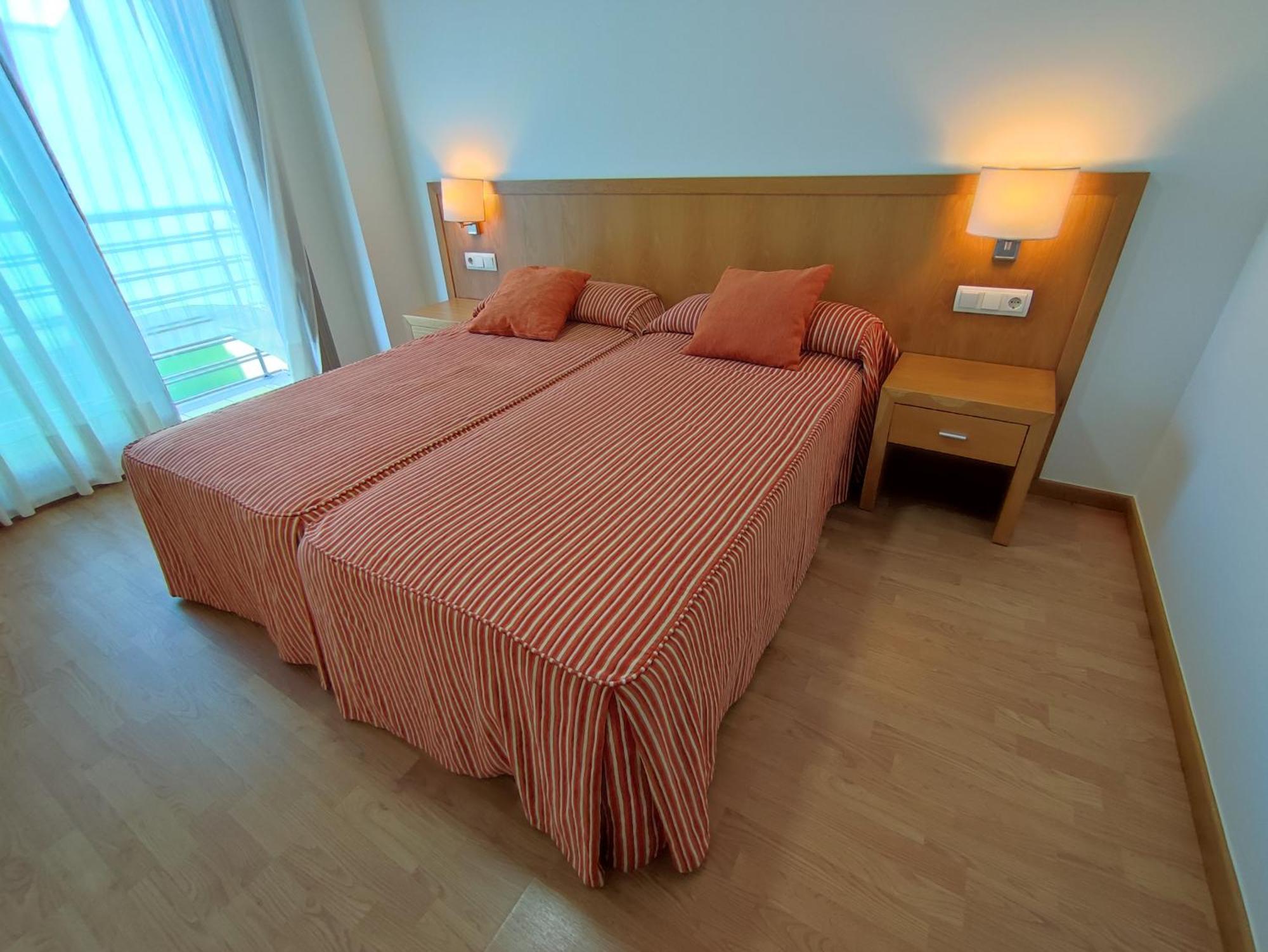 Apartamentos Marsil Montalvo Buitenkant foto